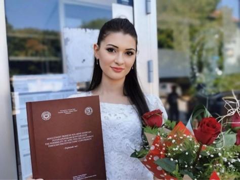 Весна Михајлов